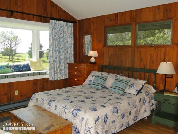 Cape Cod Home 994412
