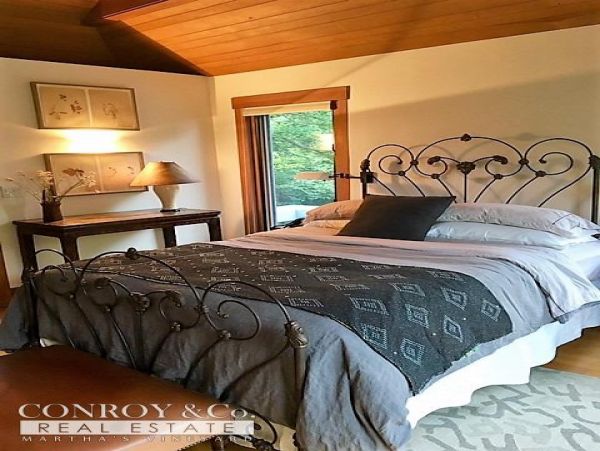 Cape Cod Home 994413