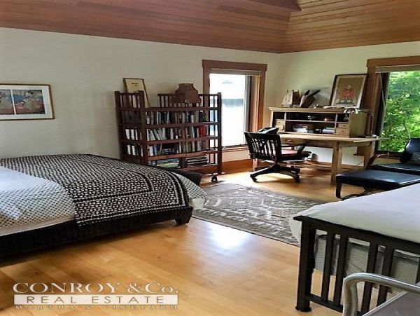 Cape Cod Home 994413