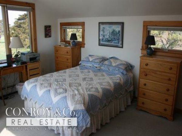 Cape Cod Home 994415