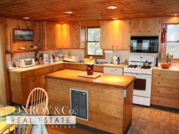 Cape Cod Home 994415
