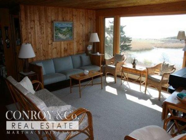 Cape Cod Home 994415