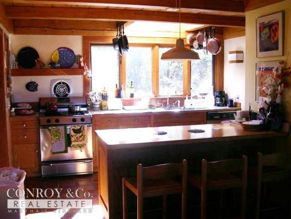 Cape Cod Home 994417