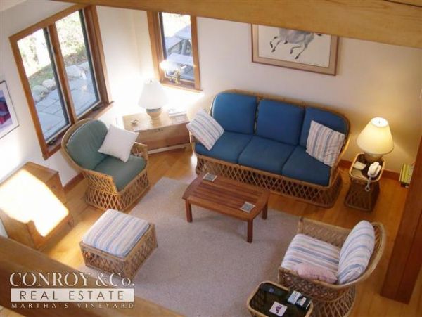 Cape Cod Home 994417