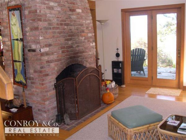Cape Cod Home 994417