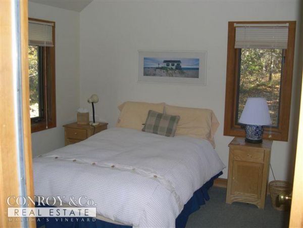 Cape Cod Home 994417