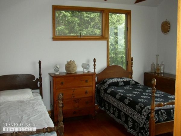 Cape Cod Home 994421