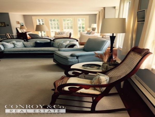 Cape Cod Home 994424