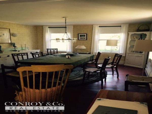 Cape Cod Home 994424