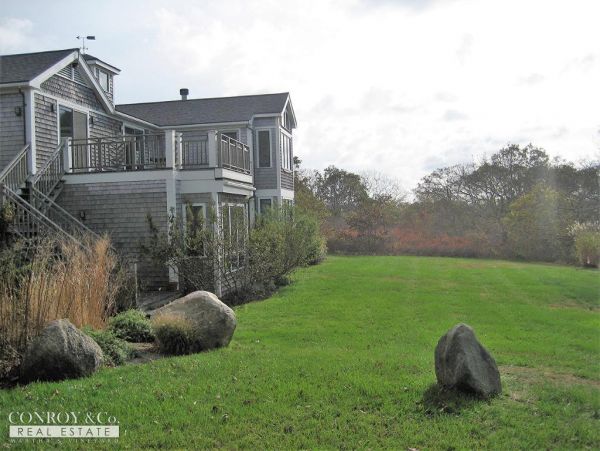 Cape Cod Home 994425
