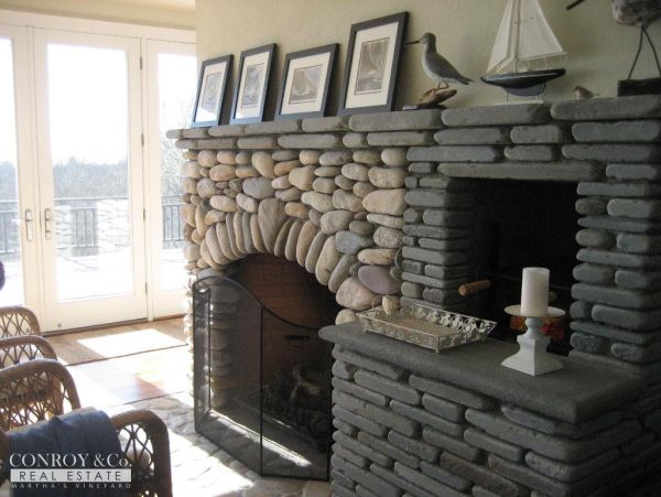 Cape Cod Home 994426
