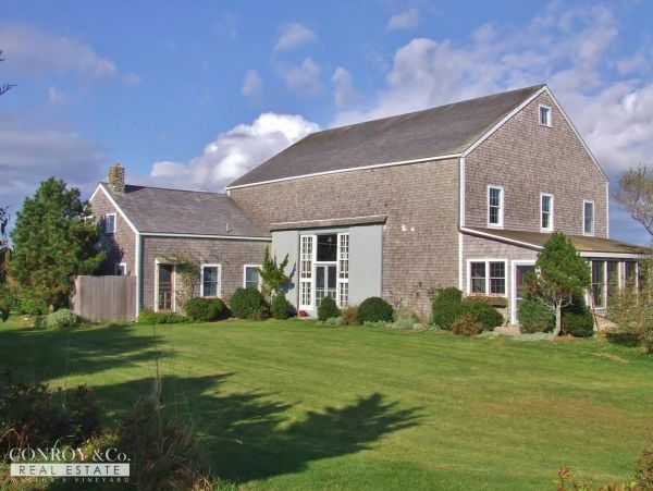 Cape Cod Home 994427