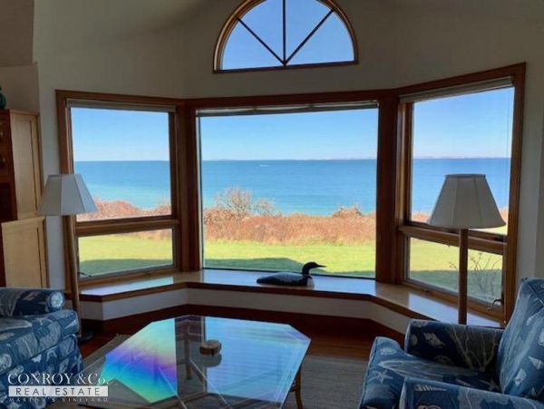 Cape Cod Home 994428