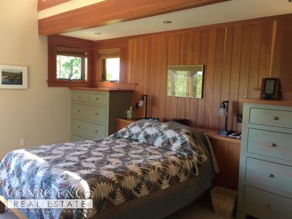Cape Cod Home 994429