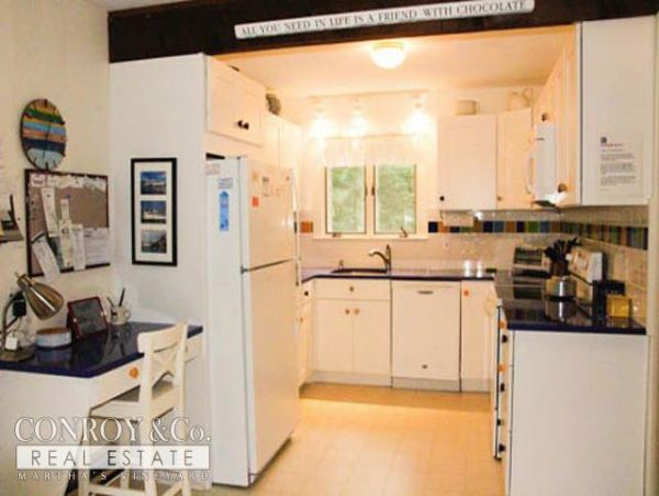 Cape Cod Home 994430