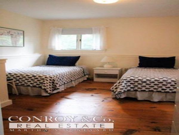 Cape Cod Home 994430