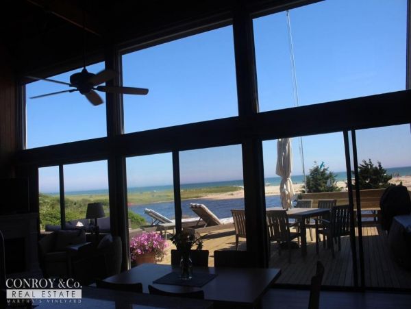 Cape Cod Home 994432