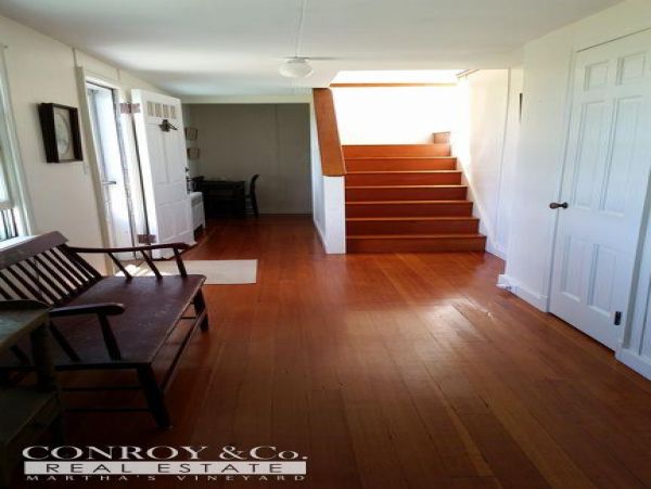 Cape Cod Home 994433