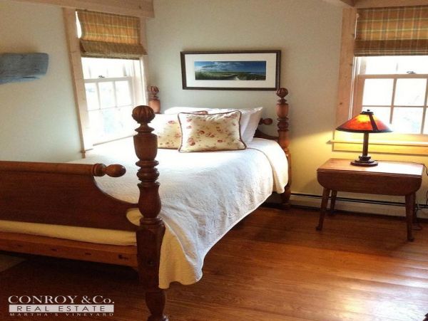 Cape Cod Home 994438