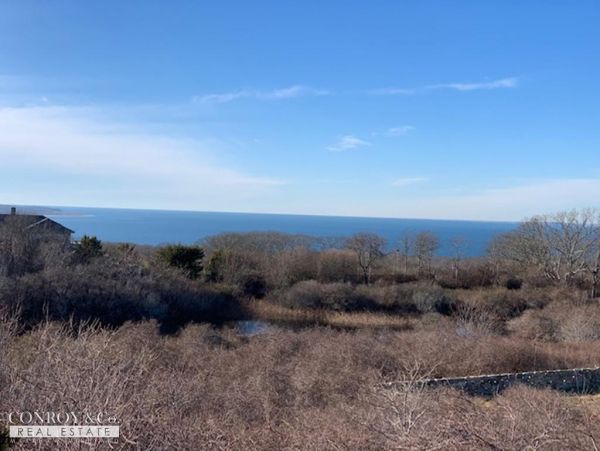 Cape Cod Home 994440