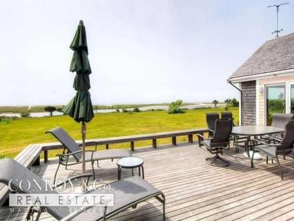 Cape Cod Home 994441