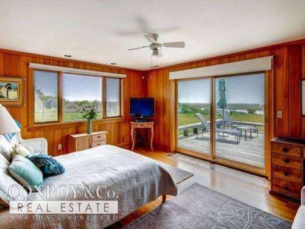 Cape Cod Home 994441
