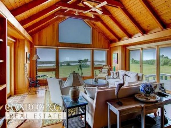 Cape Cod Home 994441