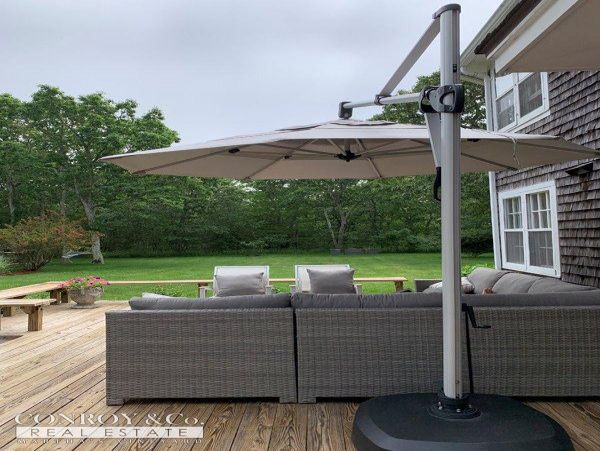 Cape Cod Home 994442