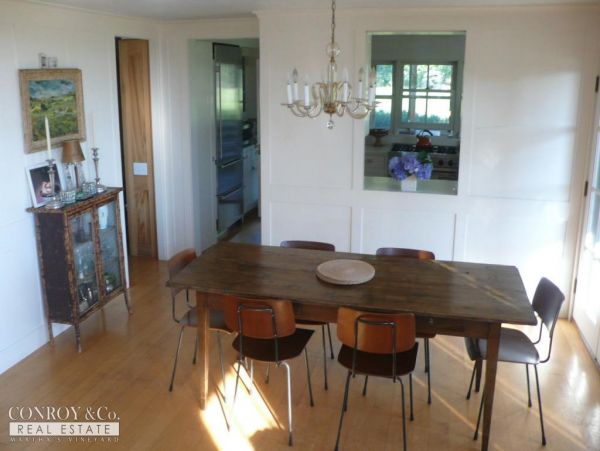 Cape Cod Home 994443