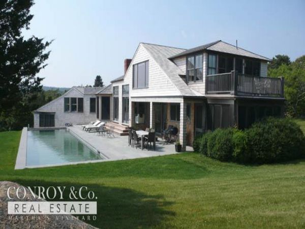 Cape Cod Home 994443