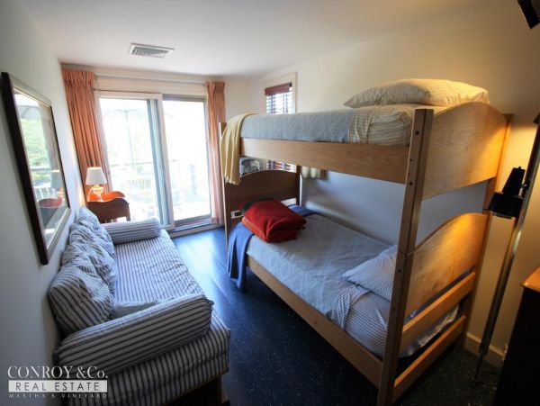 Cape Cod Home 994444