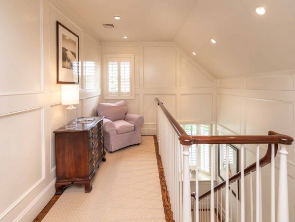 Cape Cod Home 994452