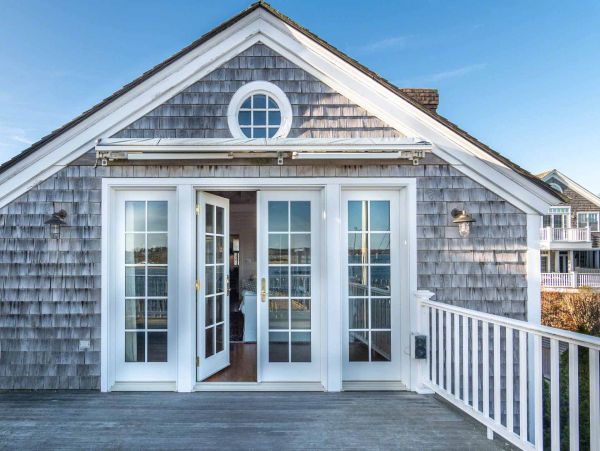 Cape Cod Home 994453