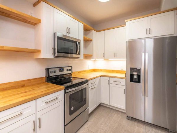 Cape Cod Home 994455