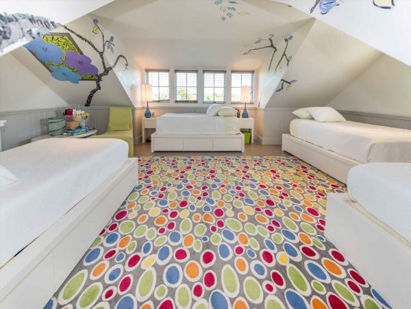 Cape Cod Home 994457