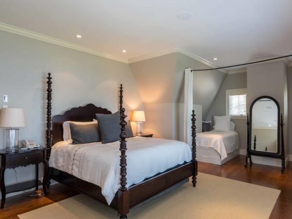 Cape Cod Home 994458