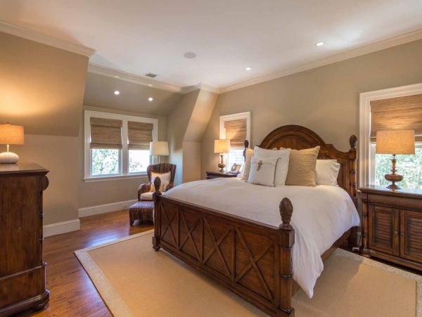 Cape Cod Home 994458