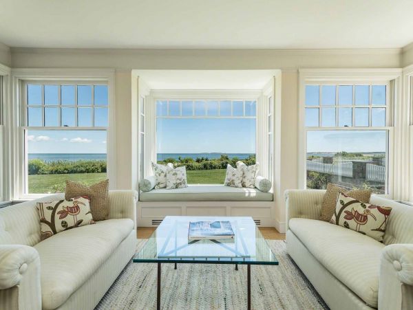 Cape Cod Home 994460