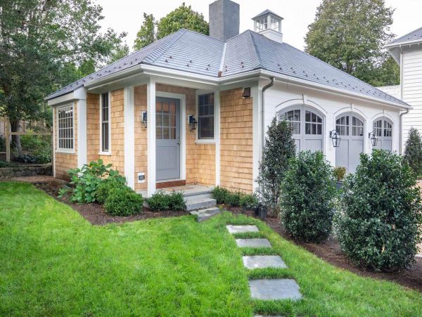 Cape Cod Home 994461