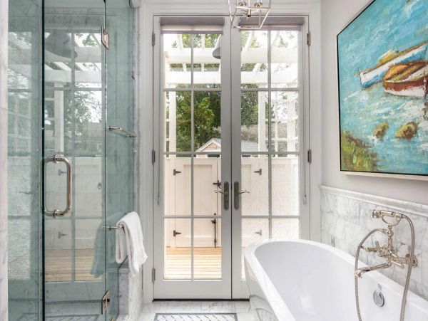 Cape Cod Home 994463
