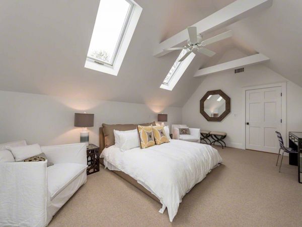 Cape Cod Home 994464