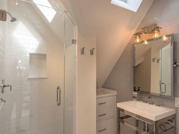 Cape Cod Home 994464
