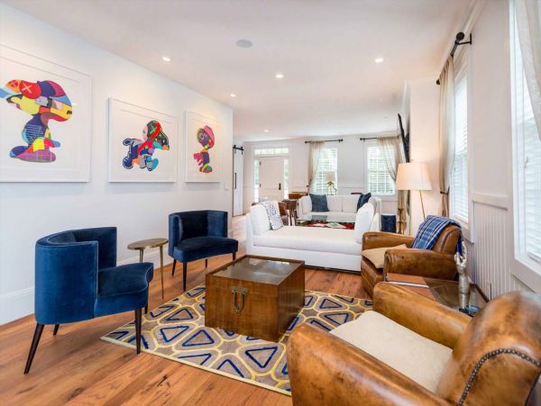 Cape Cod Home 994465