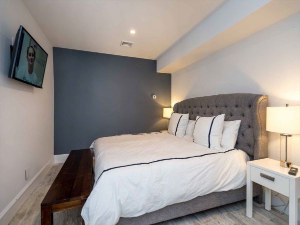 Cape Cod Home 994465