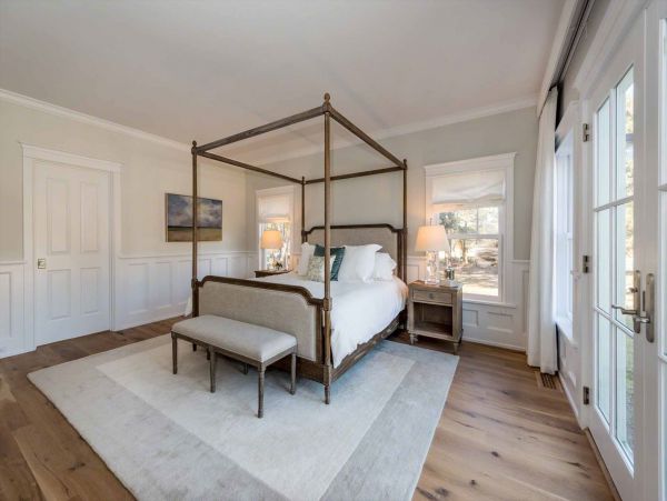 Cape Cod Home 994466