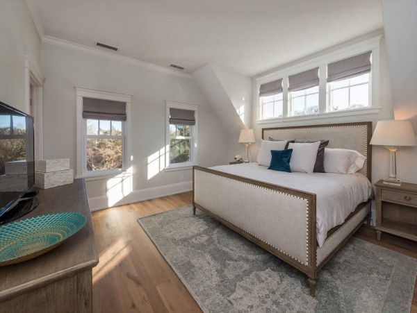 Cape Cod Home 994466