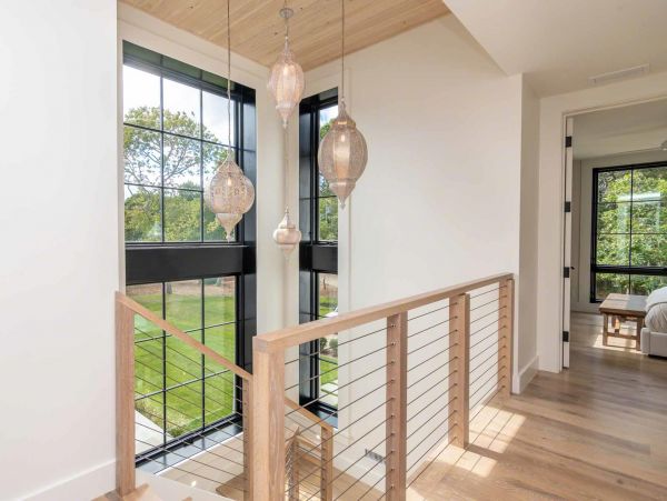 Cape Cod Home 994468