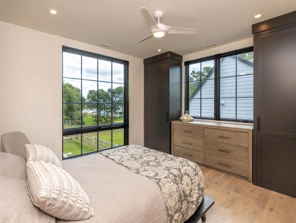 Cape Cod Home 994468