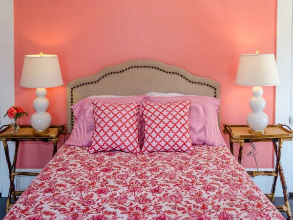 Cape Cod Home 994470
