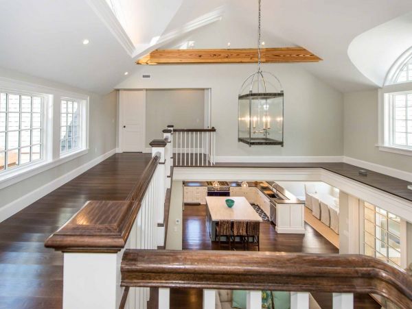 Cape Cod Home 994477